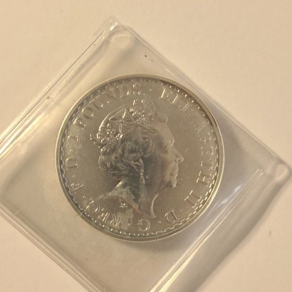 2021 Great Britain 2 Pound Uncirculated 1 Oz. .999 Fine Silver Coin - Picture 2 of 2